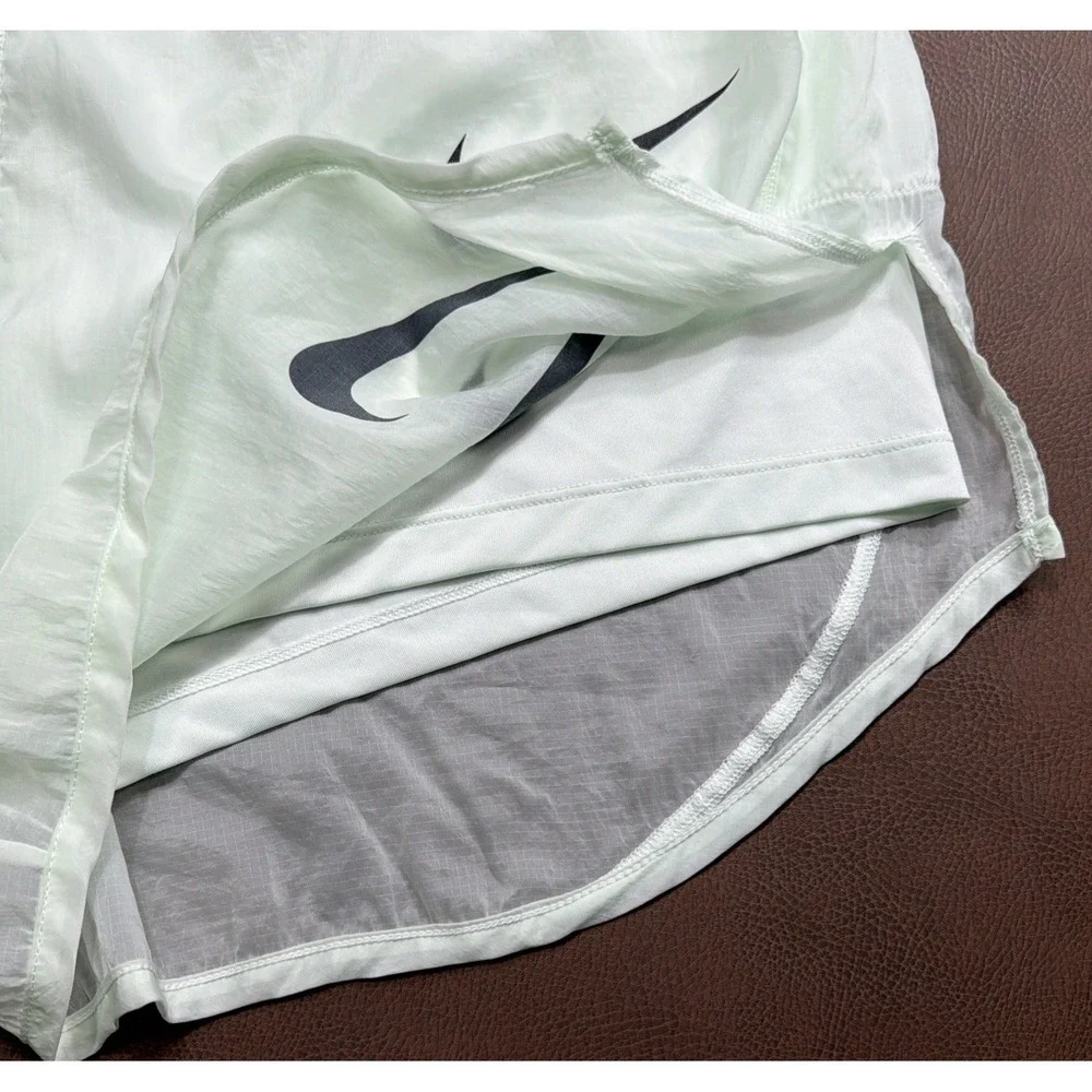 Nike Running Division 2-in-1 Tempo Luxe Light Green Shorts Mint Women's XL Rare!